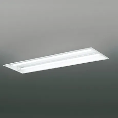 XEE690184